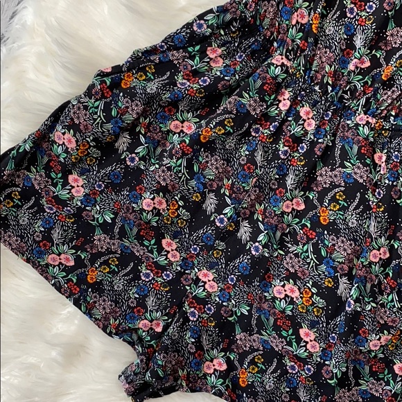 H&M Floral Romper sz 2 - Picture 3 of 8